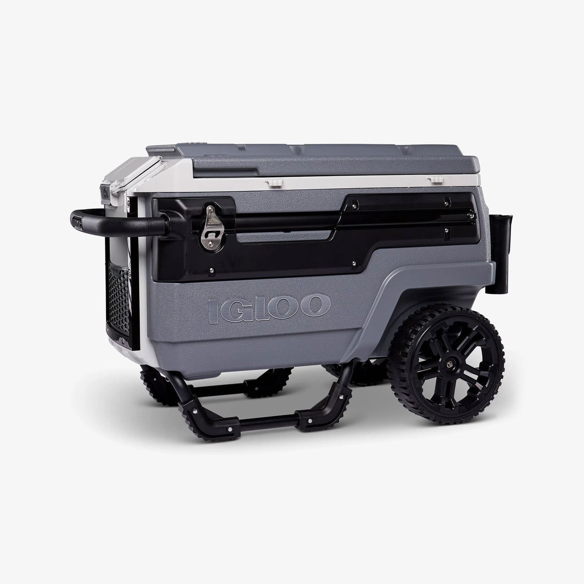 trailmate-journey-70-qt-cooler-z3 00034705_angle-front.jpg