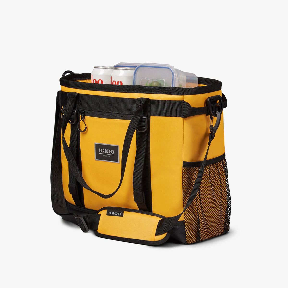 pursuit-30-can-tote-q0 00065993_3.jpg