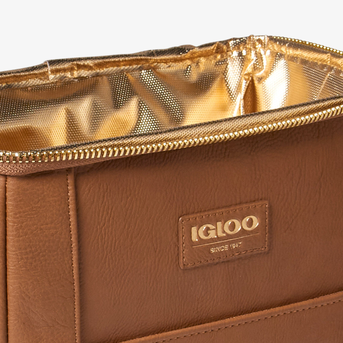 igloo-luxe-mini-convertible-backpack-r7 00066043_D2.jpg