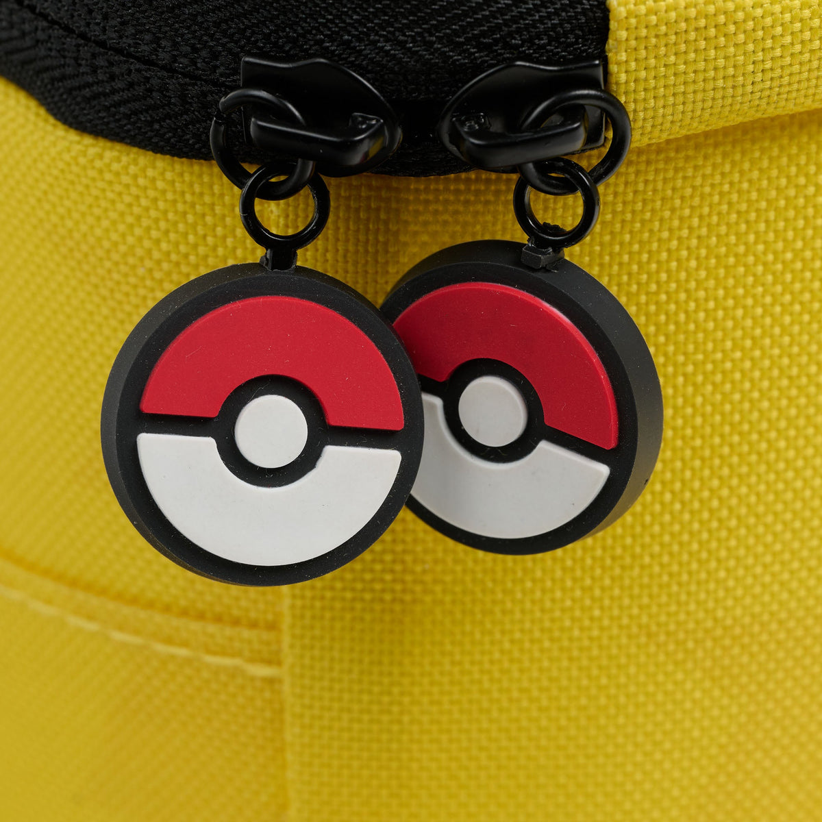 pokemon-pikachu-square-lunch-cooler-bag-a8 00066645-Z.jpg